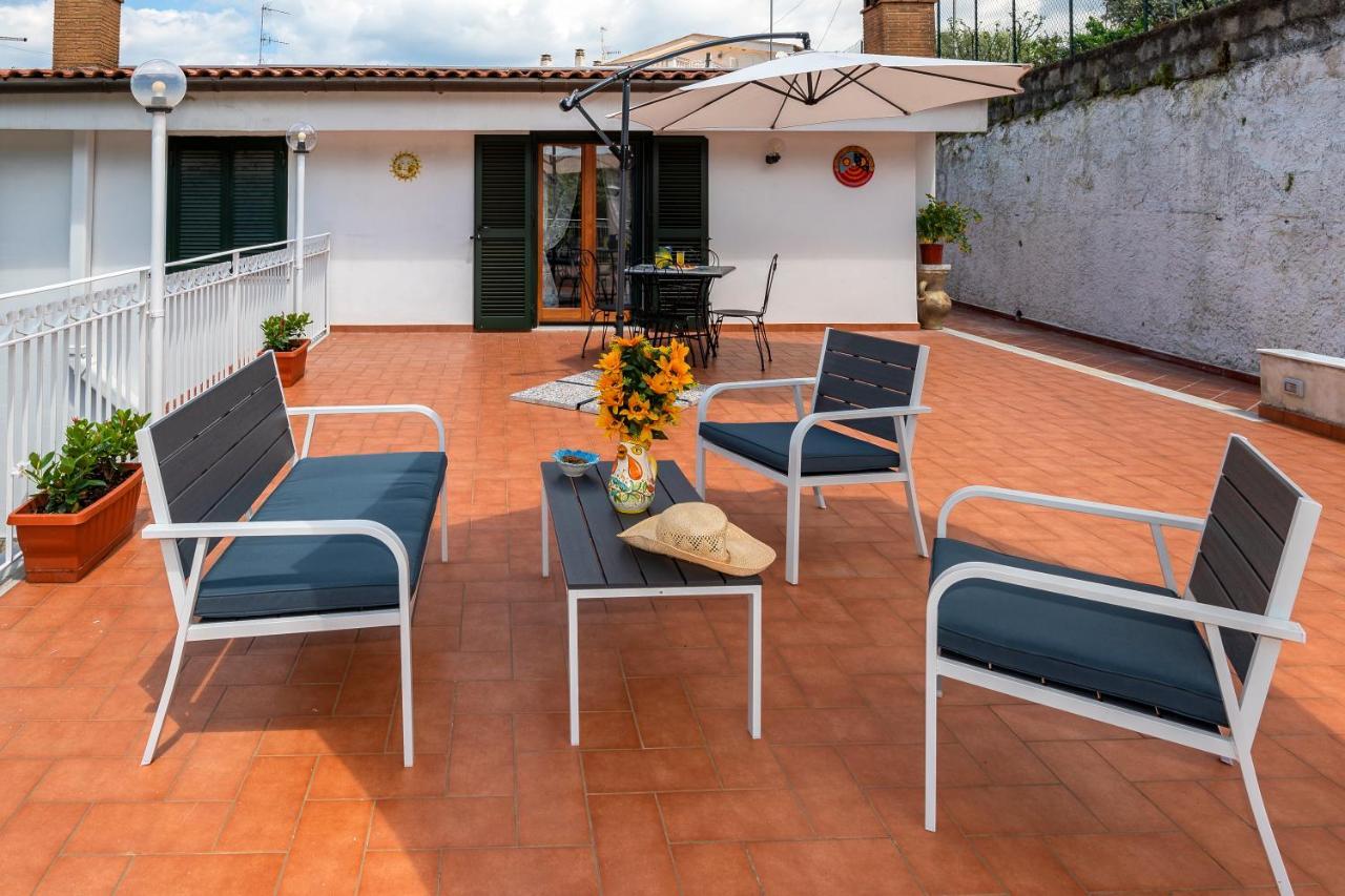 Villa Luciana Sant'Agnello Esterno foto